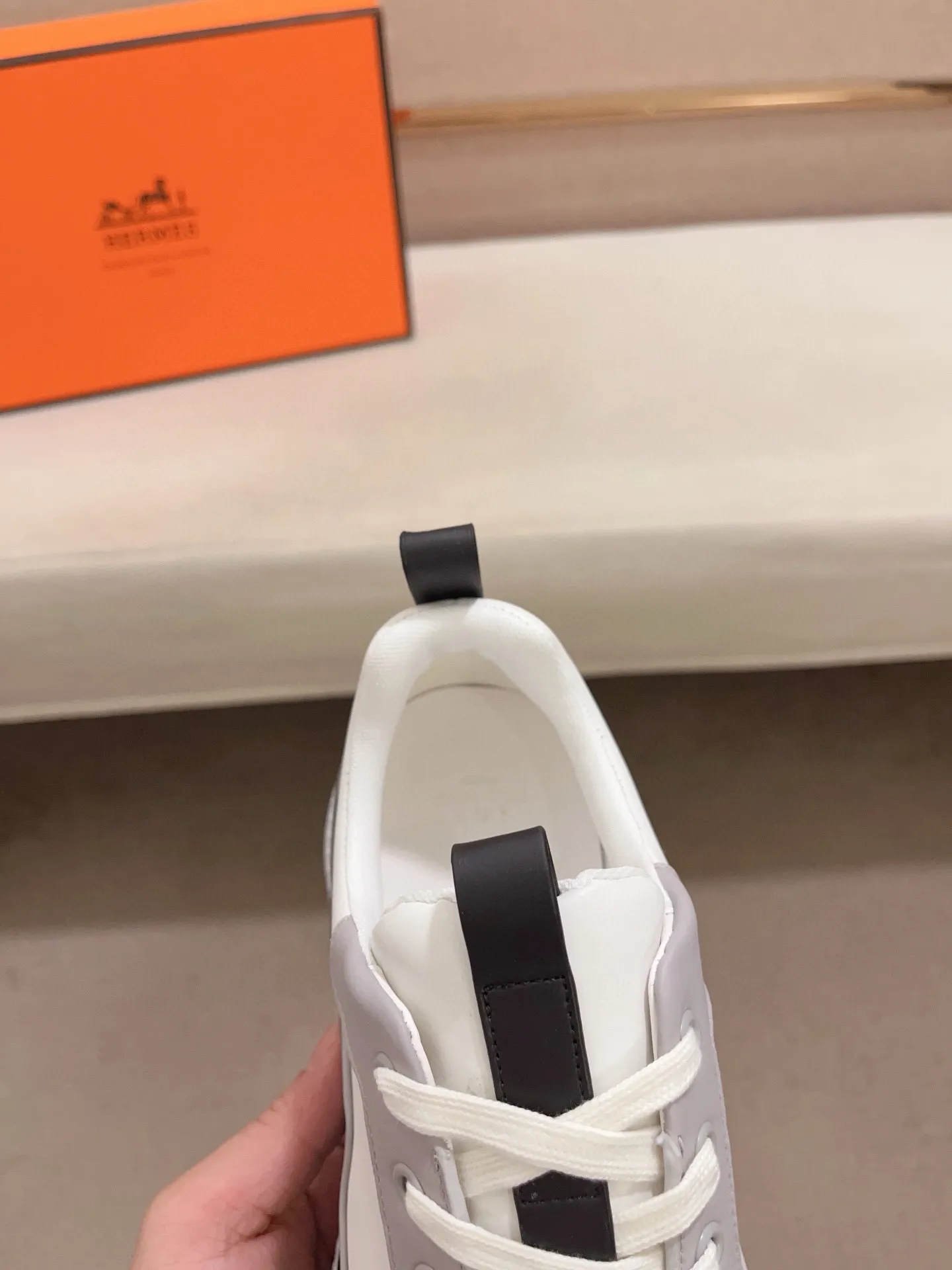 Men's clothing and shoes💰: 660💰《HERMES》【Classic Original Version】Hermès; Top 🔝 Purchasing Agency 🔍🔍Men’s latest 🇺🇸 counters are on sale simultaneously, original imported from Italy ▲▲Silk cowhide with breathable fabric ▲▲ (high-end and expensive Qi·Grade) Exquisite workmanship (Italian 🇮🇹Imported water-dyed 🐂cowhide lining) Sole: Original sole provided by the original factory, ⚠️Exclusive double-layer activity·TPR·Rubber·Combined molded outsole; Super·comfortable·wear-resistant·non-slip·environmental protection The real thing is more beautiful if you take the real thing (high quality, follow the order), you can enter and exit the counter at will * Number of yards: 38·39·40·41·42·43·44# (can be customized 45.)